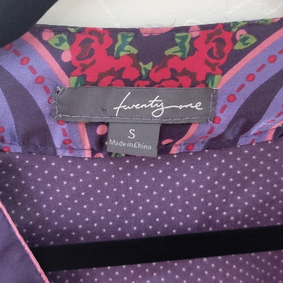 Beautiful Silky Purple and Red Mini Dress -- Floral & Swiss Dot - Picture 5 of 9